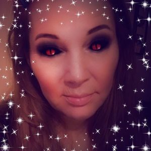 Meet your Posher, Isabel